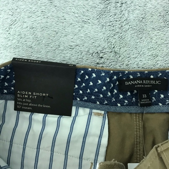 Banana Republic Aiden Slim Shorts - Picture 3 of 3